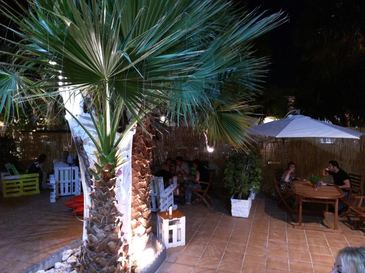 Nwt Paradise Urban Hostel Alicante Eksteriør bilde