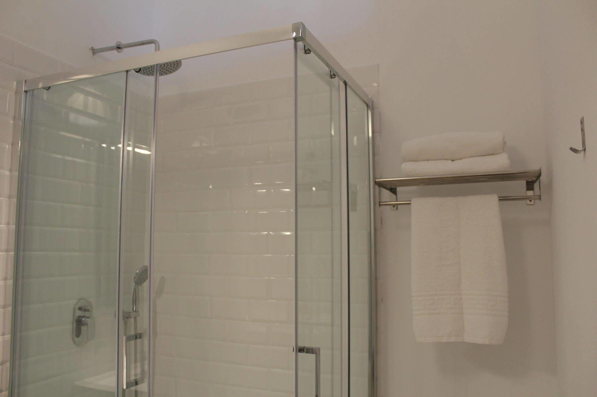 Nwt Paradise Urban Hostel Alicante Eksteriør bilde
