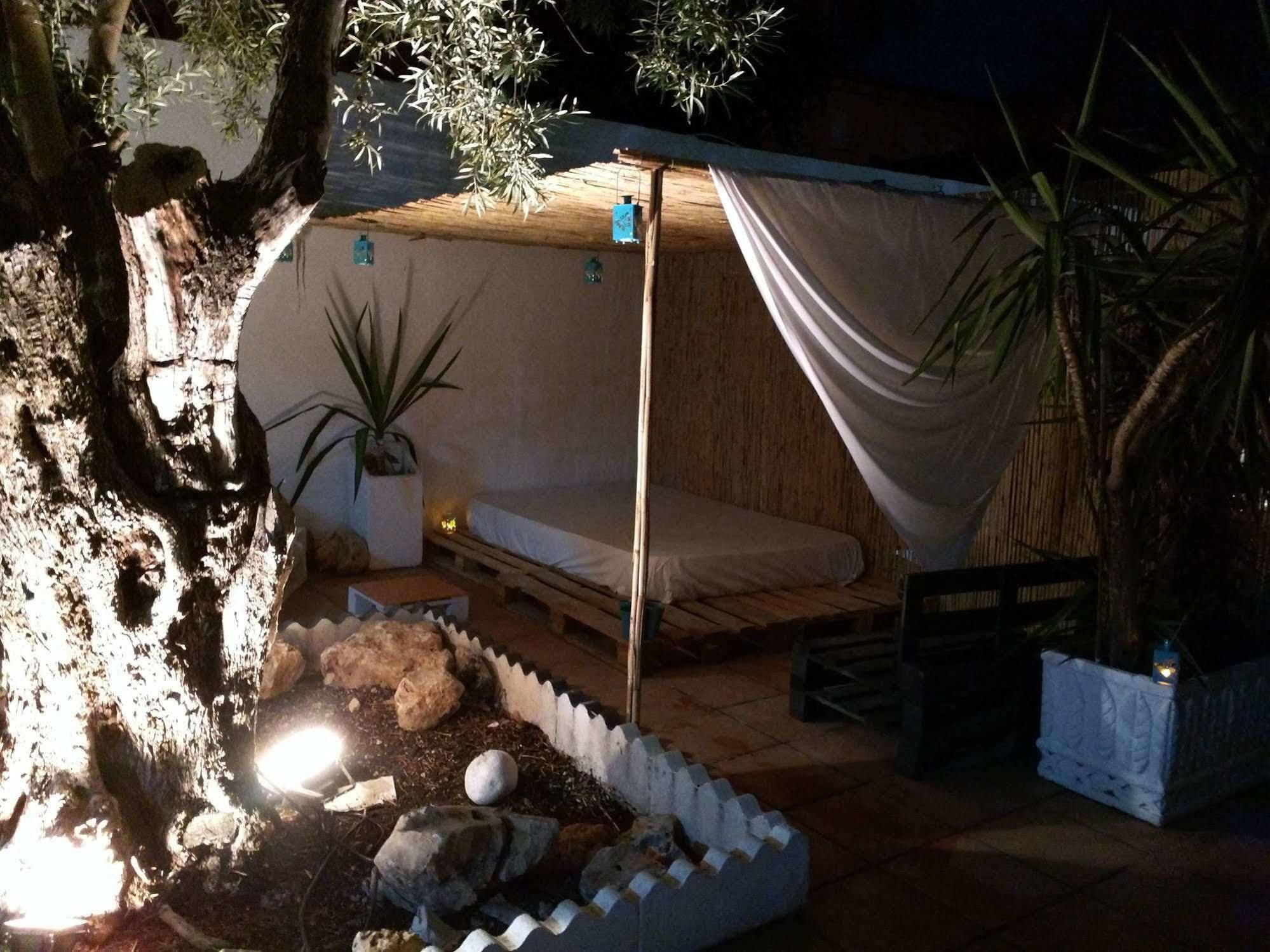Nwt Paradise Urban Hostel Alicante Eksteriør bilde