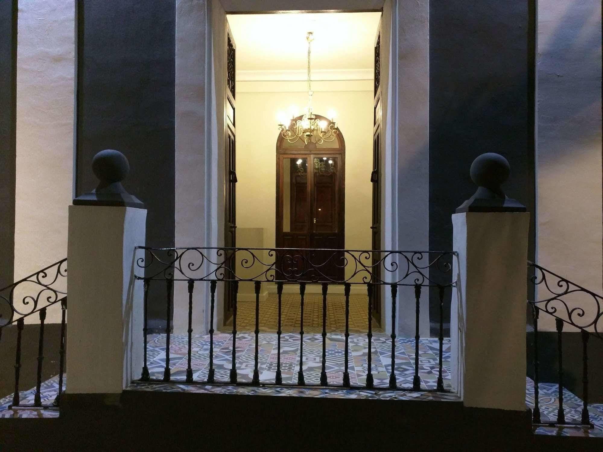 Nwt Paradise Urban Hostel Alicante Eksteriør bilde